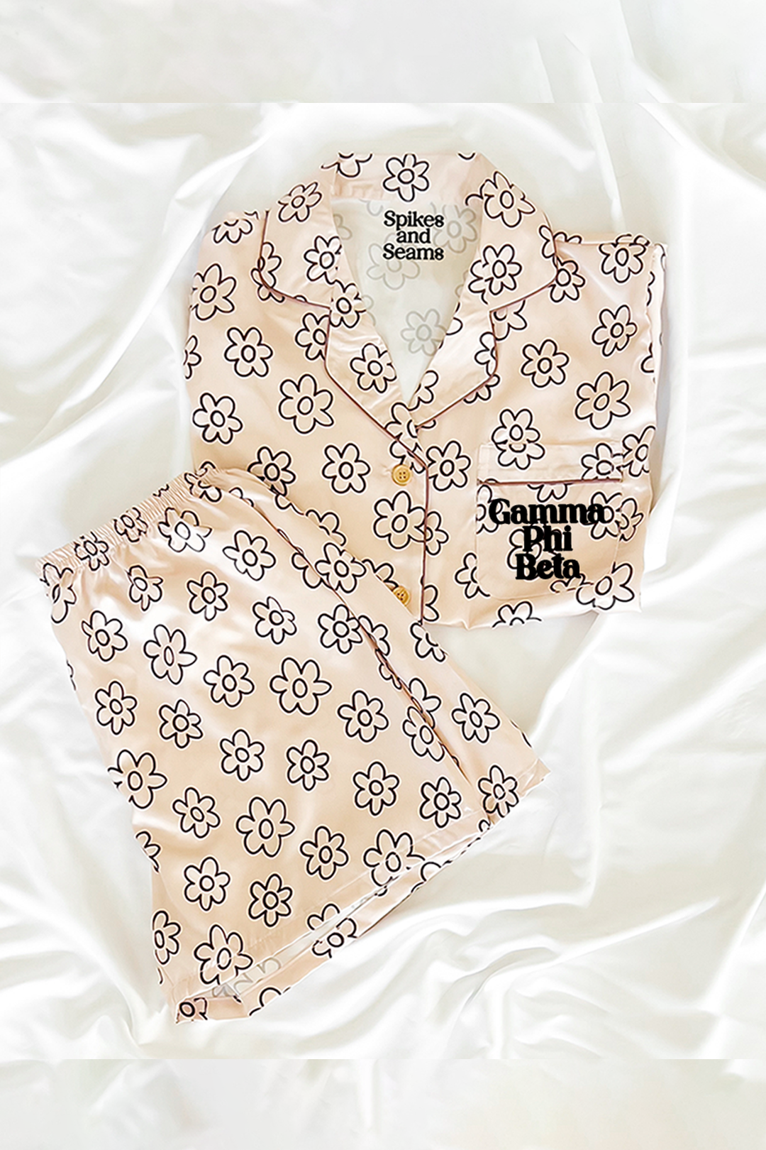 Block Font Beige Daisy pajamas - Gamma Phi Beta