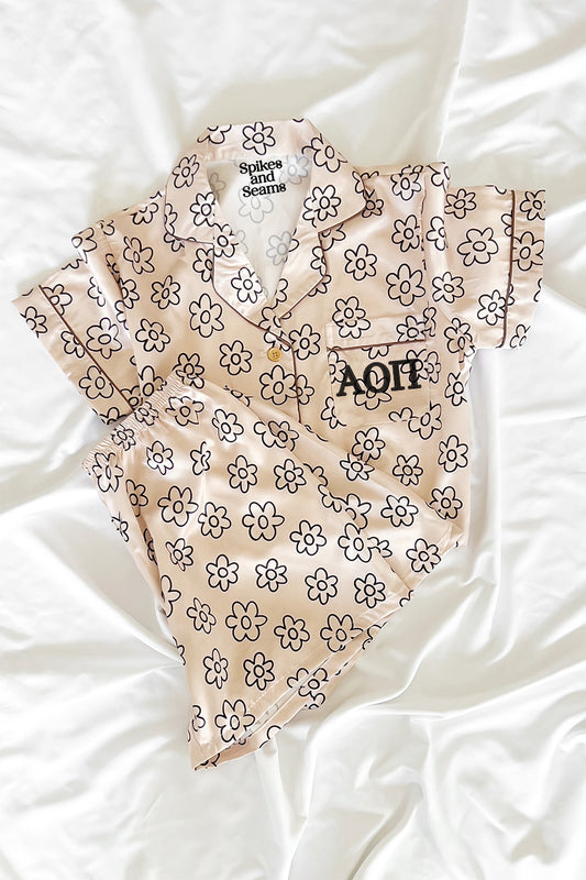 Greek Letter Beige Daisy pajamas - Alpha Omicron Pi