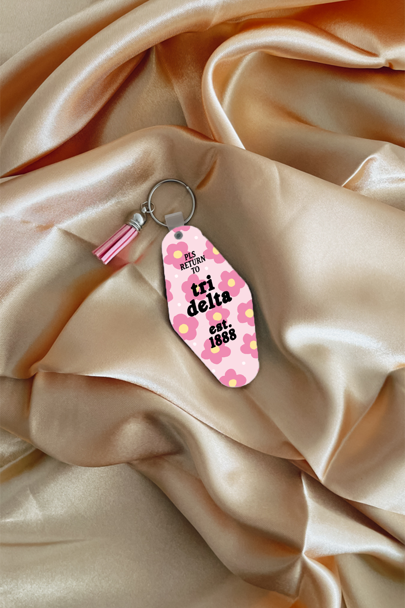Pink Flowers keychain - Tri Delta