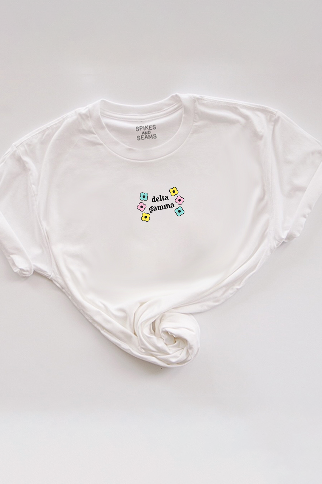 Flower Design tee - Delta Gamma